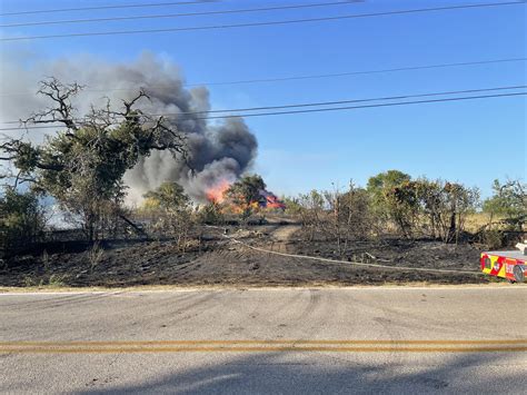 AFD: Grass fire in east Austin 100% contained after burning 100 acres